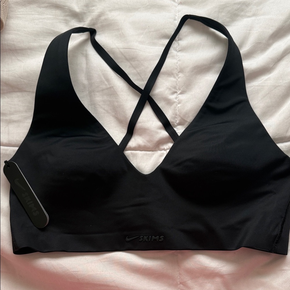 SKIMS nike Black Cross-Strap Bra
